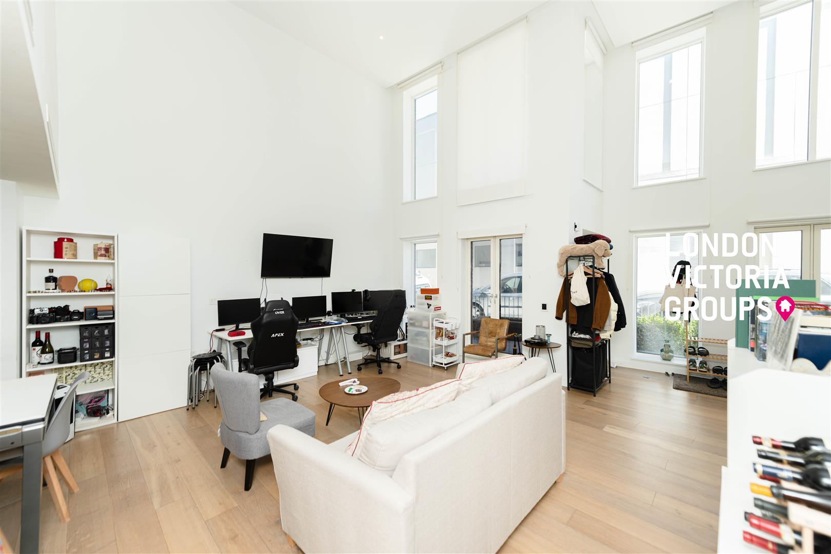 2 bed property in Phoenix Place, LONDON